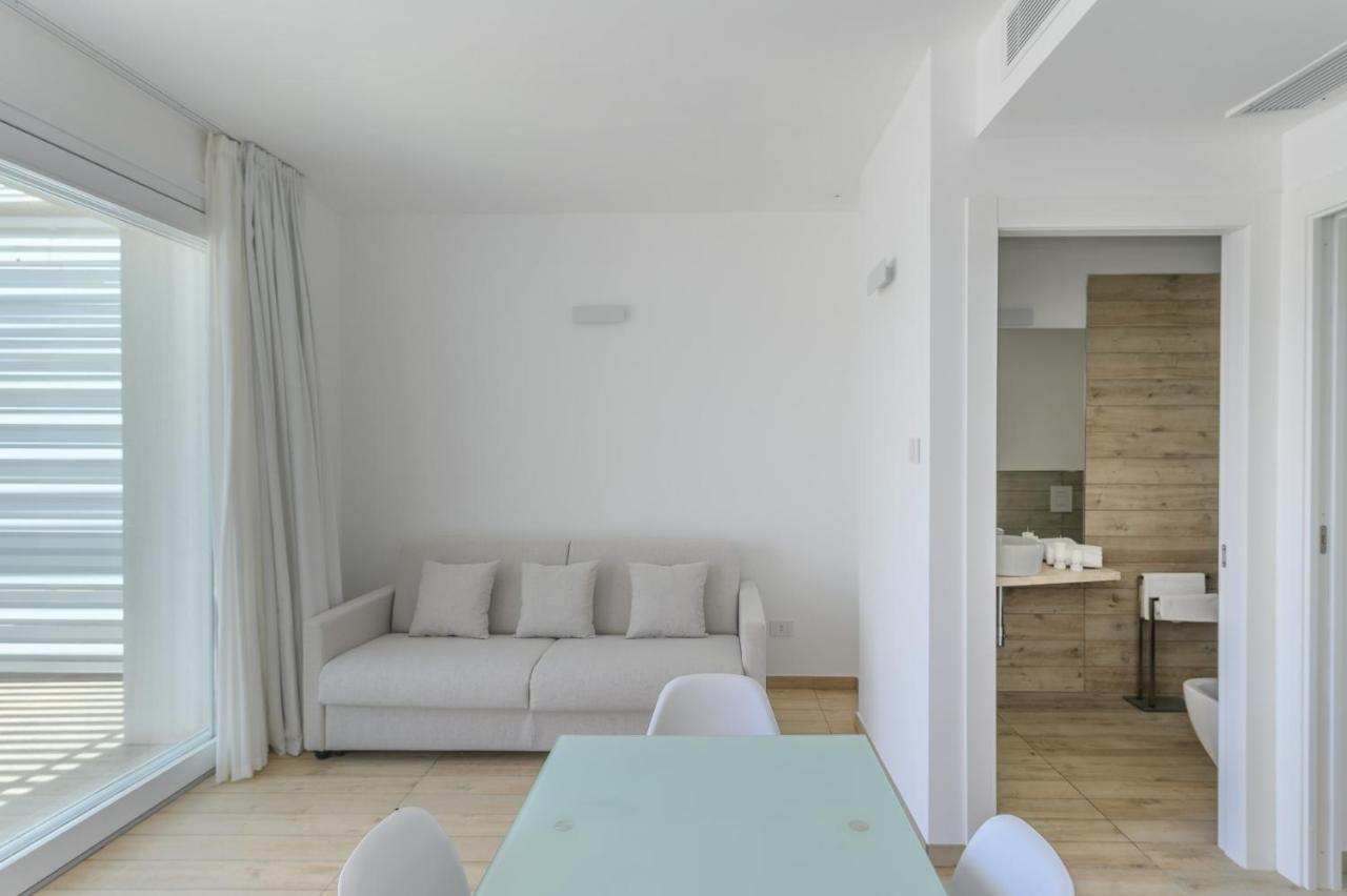 Capo Falcone Charming Apartments スティンティーノ エクステリア 写真