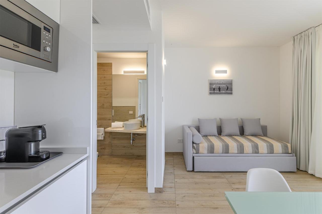 Capo Falcone Charming Apartments スティンティーノ エクステリア 写真
